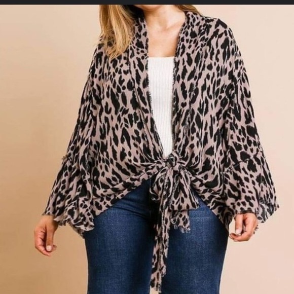 Umgee USA animal print kimono tunic front ties top blouse Sz M/L - Picture 9 of 10